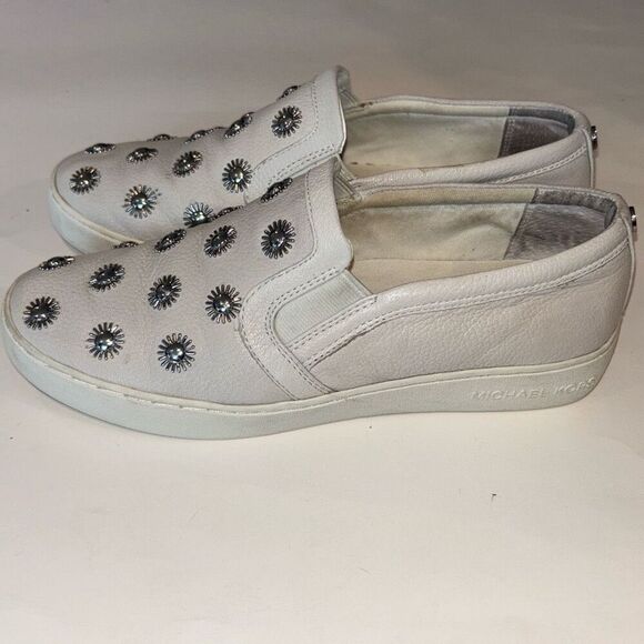 Michael Kors slip on Leo leather sneaker shoe white metallic stud Sz 6.5 EUC box - Picture 7 of 10
